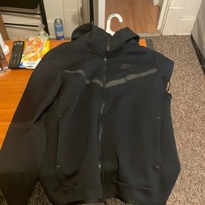 Nike tech